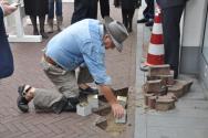 Stolpersteenlegging vrijdag 24 augustus 2012. Foto’s Peter Konings.