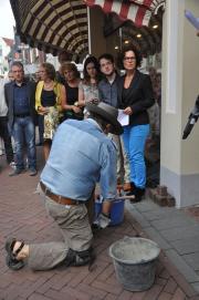 Stolpersteenlegging vrijdag 24 augustus 2012. Foto’s Peter Konings.